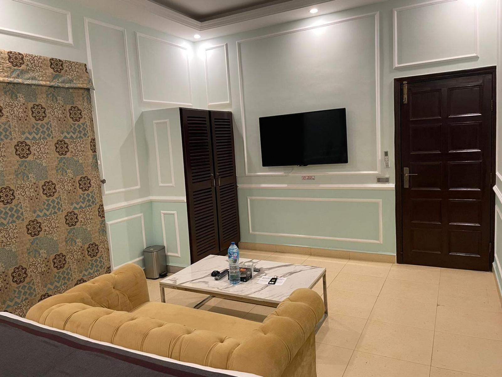 Riviera Courtyard Guest House Islamabad Esterno foto